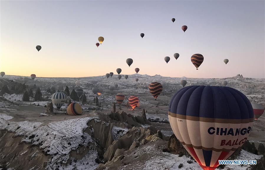 TURKEY-CAPPADOCIA-AIR BALLOON TRIP-DAILY LIFE