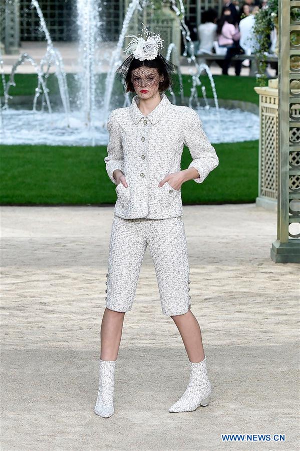 FRANCE-PARIS-FASHION WEEK-HAUTE COUTURE-CHANEL