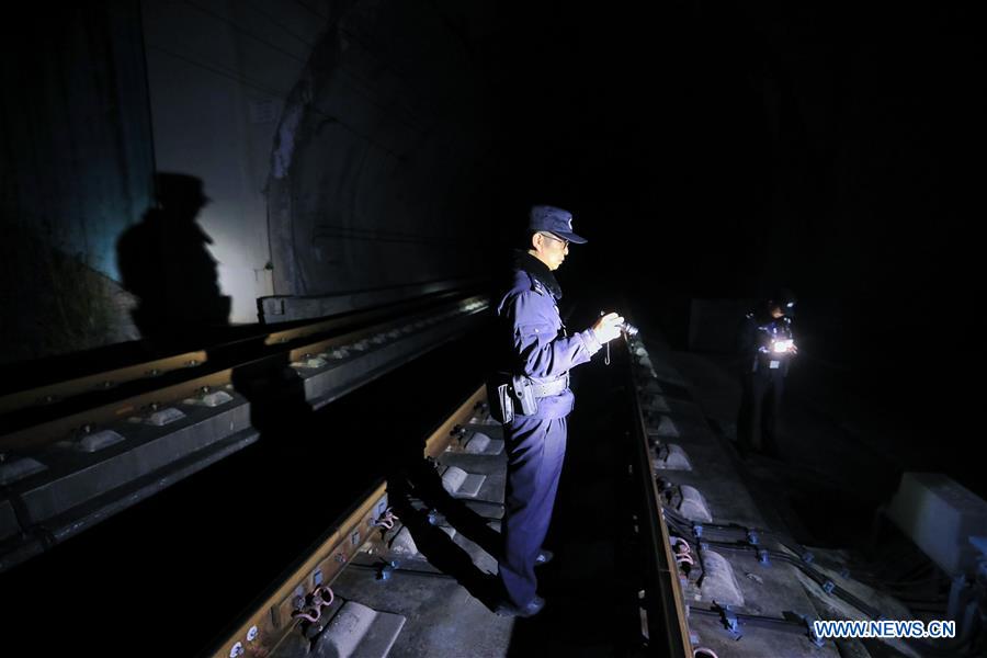 CHINA-GUIZHOU-RONGJIANG-RAILWAY-SAFETY INSPECTION (CN)