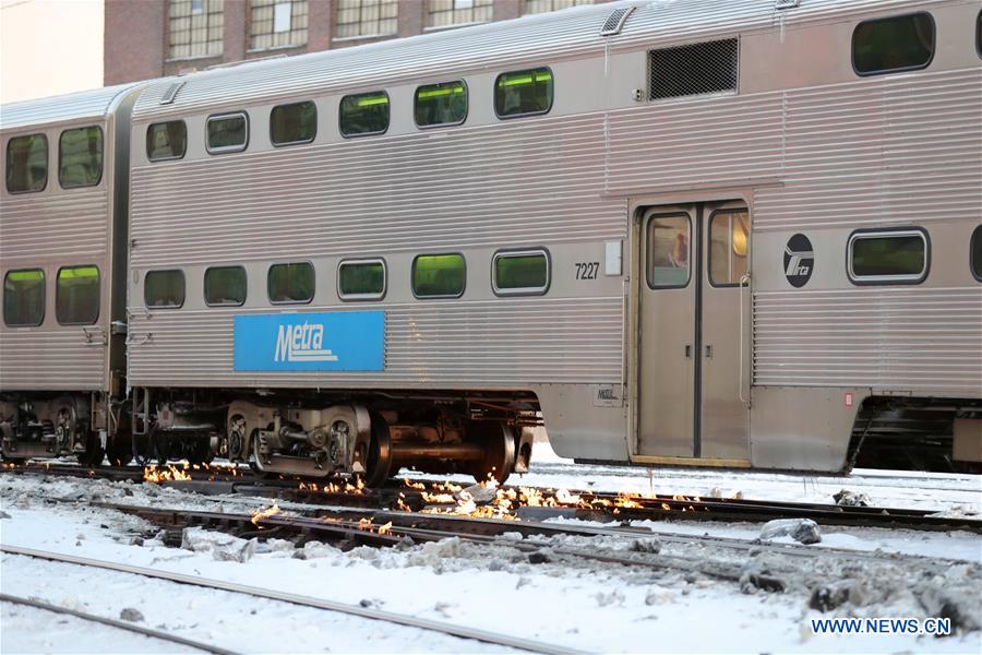 U.S.-CHICAGO-EXTREME COLD-TRAIN TRACK-FIRE