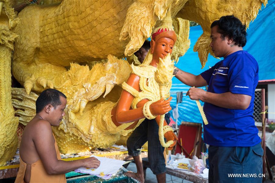 THAILAND-UBON RATCHATHANI-CANDLE FESTIVAL