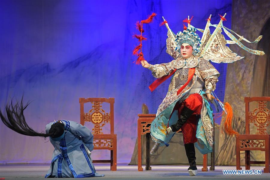 SINGAPORE-CANTONESE OPERA