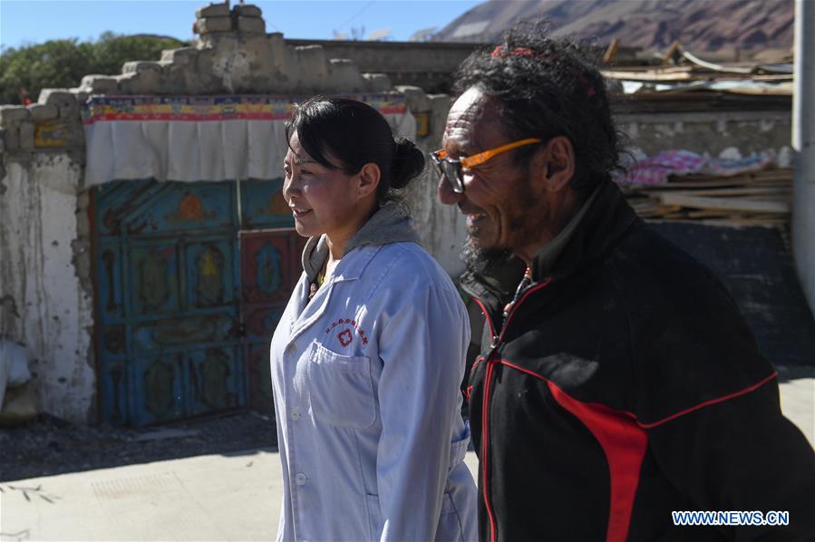 CHINA-TIBET-NGARI-VILLAGE DOCTOR (CN)