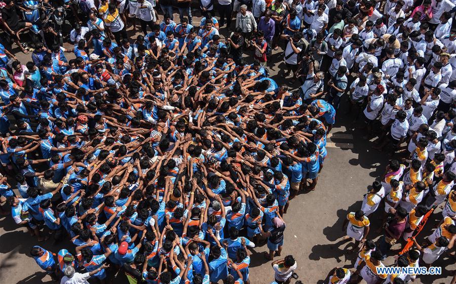 INDIA-MUMBAI-FESTIVAL-JANMASHTAMI