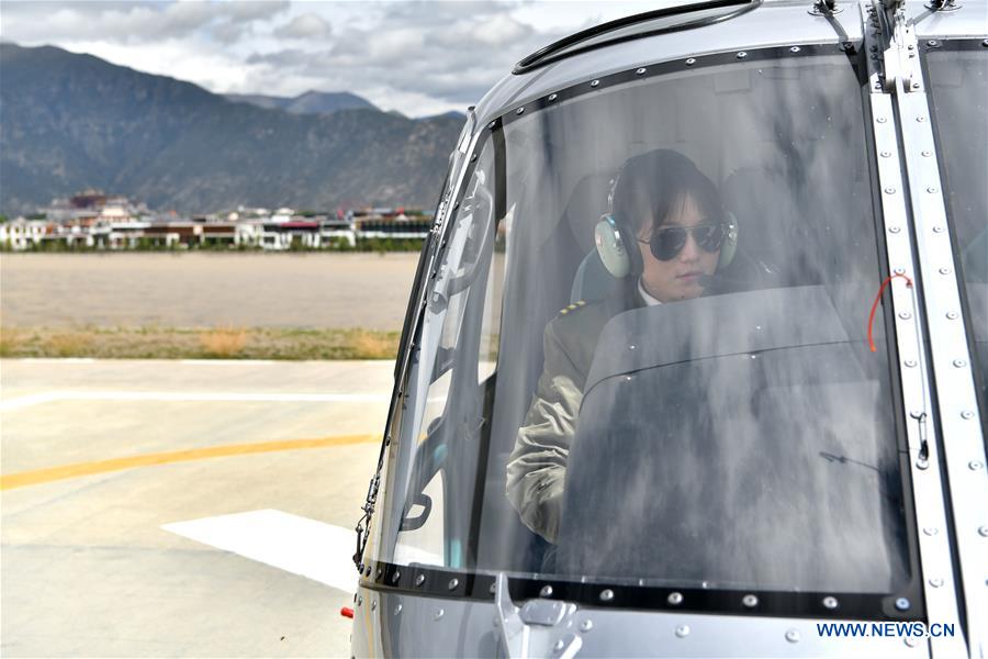 (InTibet)CHINA-TIBET-FEMALE PILOT (CN)