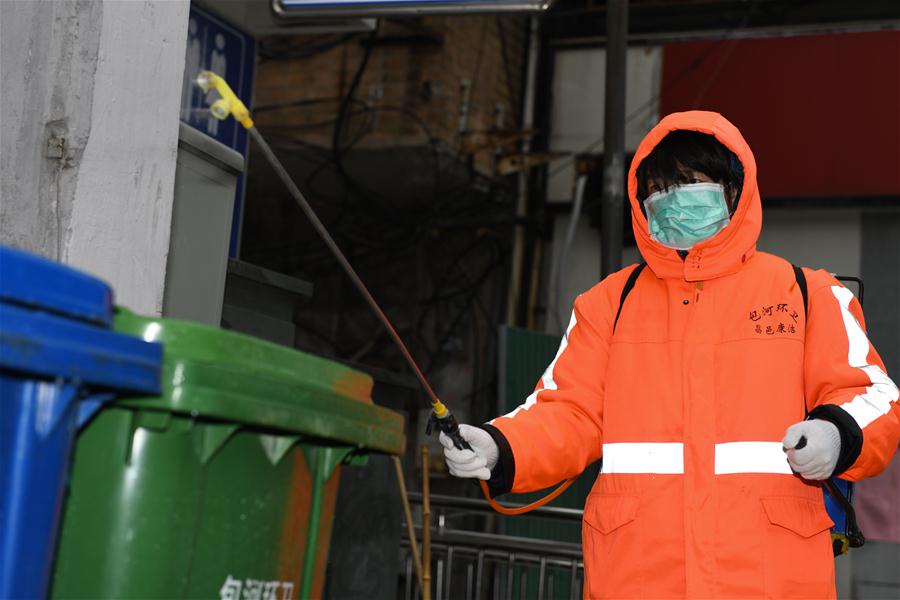 CHINA-ANHUI-SANITATION WORKER-CORONAVIRUS-PREVENTION MEASURES (CN)