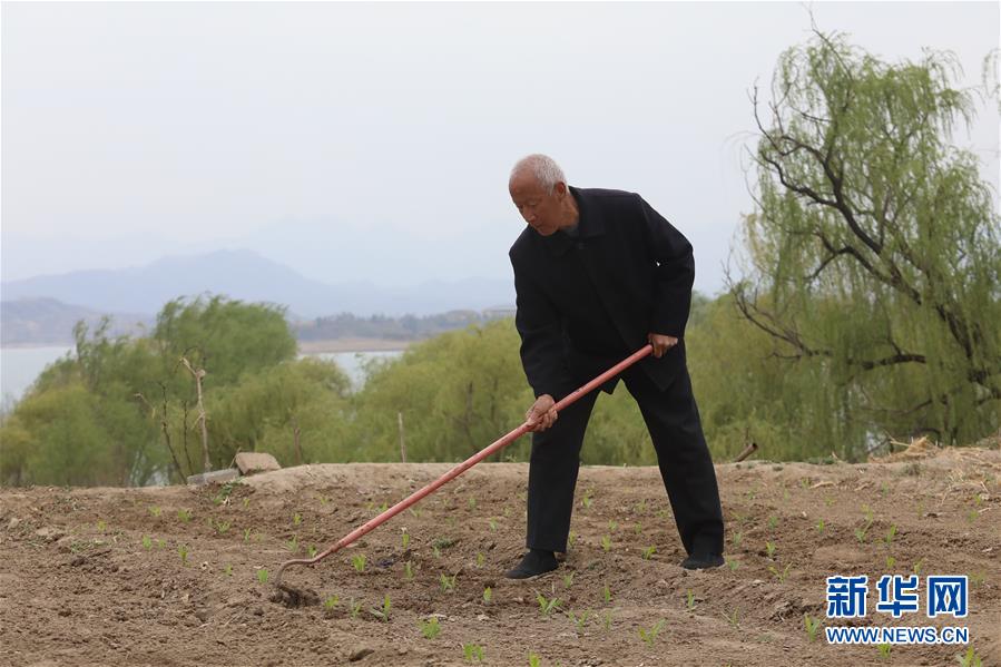 #（新华全媒头条·壮丽70年·奋斗新时代·图文互动）（5）奋斗的足迹——来自西柏坡的蹲点报告